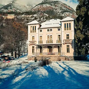 Sequoia, Maison D'hote A Jausiers